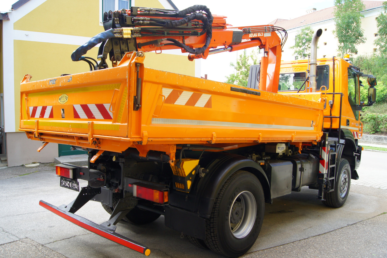 IVECO 190T33 Trakker 4x4/ATLAS 85.2/Euro5/Winterdienst/Streuer - Engin de déneigement: photos 5 IVECO 190T33 Trakker 4x4/ATLAS 85.2/Euro5/Winterdienst/Streuer - Engin de déneigement: photos 5