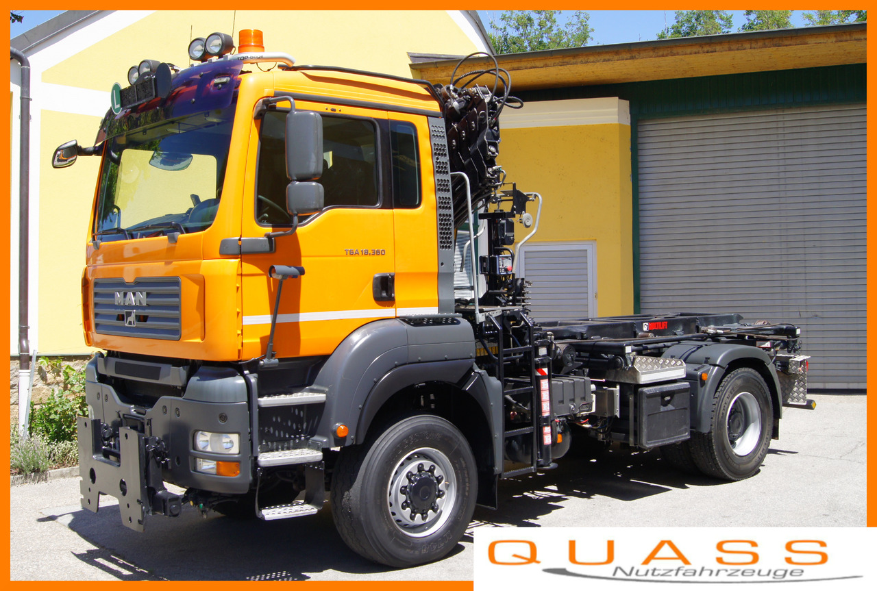 MAN TGA 18.360 BL 4x4/Euro 4/TÜV/HIAB 111/MULTILIFT/Winterdienst - Camion ampliroll, Camion grue: photos 1 MAN TGA 18.360 BL 4x4/Euro 4/TÜV/HIAB 111/MULTILIFT/Winterdienst - Camion ampliroll, Camion grue: photos 1