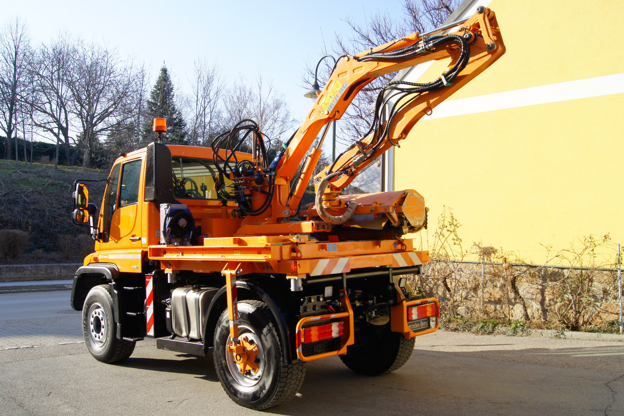 MERCEDES-BENZ Unimog U 400/Hydrostat/Mähtür +MULAG MHU 800 - Camion benne: photos 4 MERCEDES-BENZ Unimog U 400/Hydrostat/Mähtür +MULAG MHU 800 - Camion benne: photos 4