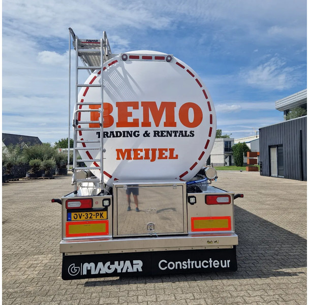 Magyar 36000 liter 1 kamer levensmiddelen tankoplegger TE HUUR / TE KOOP - Semi-remorque citerne: photos 3 Magyar 36000 liter 1 kamer levensmiddelen tankoplegger TE HUUR / TE KOOP - Semi-remorque citerne: photos 3