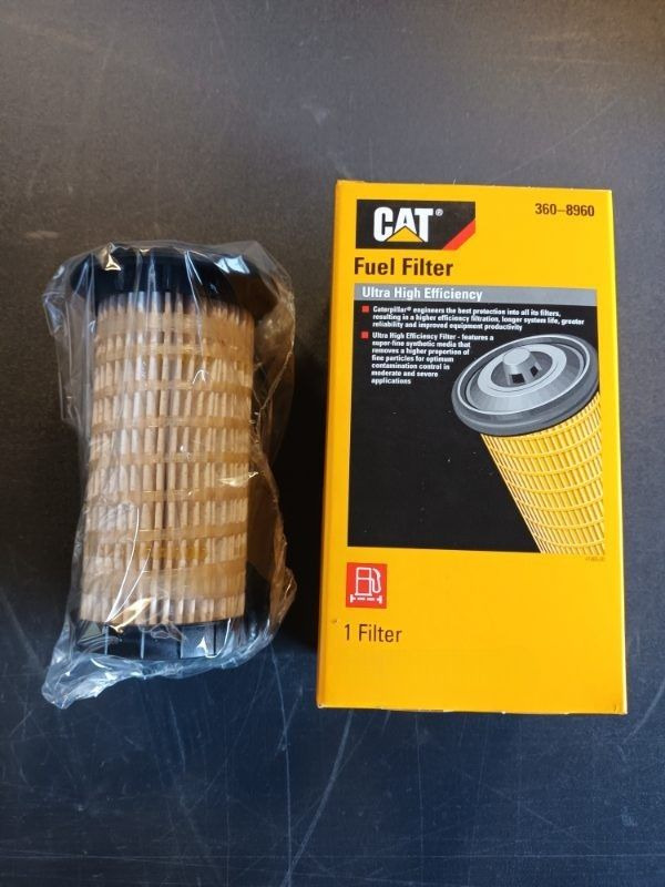 CATERPILLAR ELEMENT FUEL FILTER 360-8960 - Engins de chantier: photos 2 CATERPILLAR ELEMENT FUEL FILTER 360-8960 - Engins de chantier: photos 2