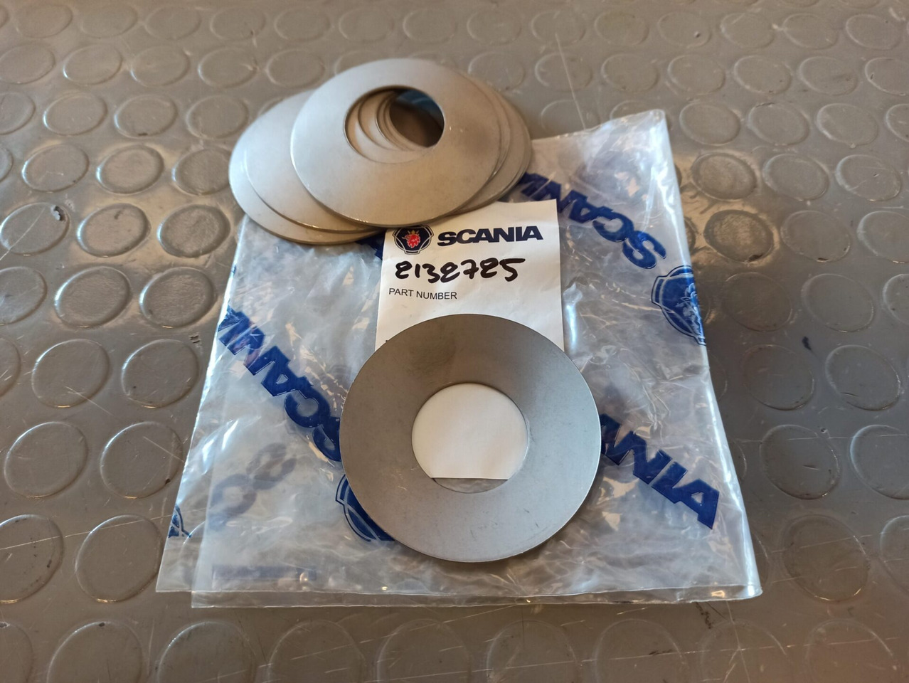NEW ORIGINAL WEAR WASHER - 2132725 - Essieu et pièces pour Camion: photos 1 NEW ORIGINAL WEAR WASHER - 2132725 - Essieu et pièces pour Camion: photos 1