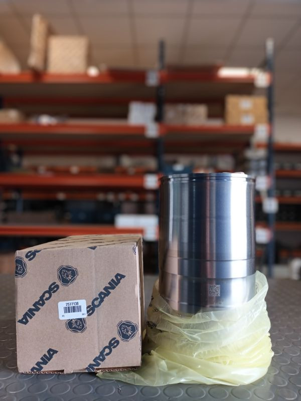 SCANIA CYLINDER LINER - 2577138 - Moteur et pièces pour Camion: photos 1 SCANIA CYLINDER LINER - 2577138 - Moteur et pièces pour Camion: photos 1