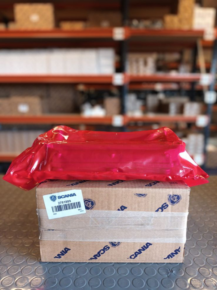 SCANIA ECU EMS DC13.107 2781889 - Bloc de gestion pour Camion: photos 1 SCANIA ECU EMS DC13.107 2781889 - Bloc de gestion pour Camion: photos 1