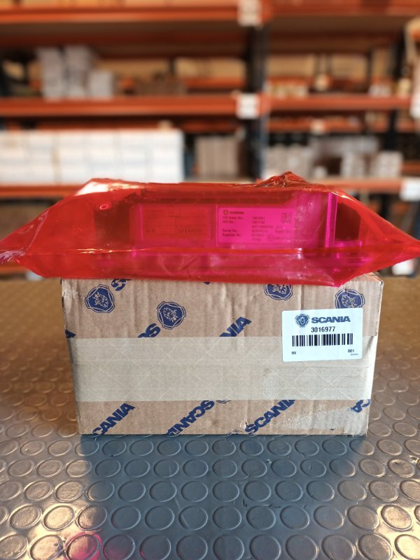 SCANIA ECU EMS DC13.147 S8 Euro6 3016977 - Bloc de gestion pour Camion: photos 2 SCANIA ECU EMS DC13.147 S8 Euro6 3016977 - Bloc de gestion pour Camion: photos 2
