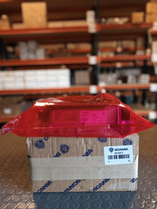 SCANIA ECU EMS DC13.147 S8 Euro6 3016977 - Bloc de gestion pour Camion: photos 1 SCANIA ECU EMS DC13.147 S8 Euro6 3016977 - Bloc de gestion pour Camion: photos 1