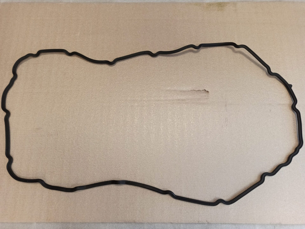 SCANIA GASKET - 1942852 - Joint moteur pour Camion: photos 1 SCANIA GASKET - 1942852 - Joint moteur pour Camion: photos 1