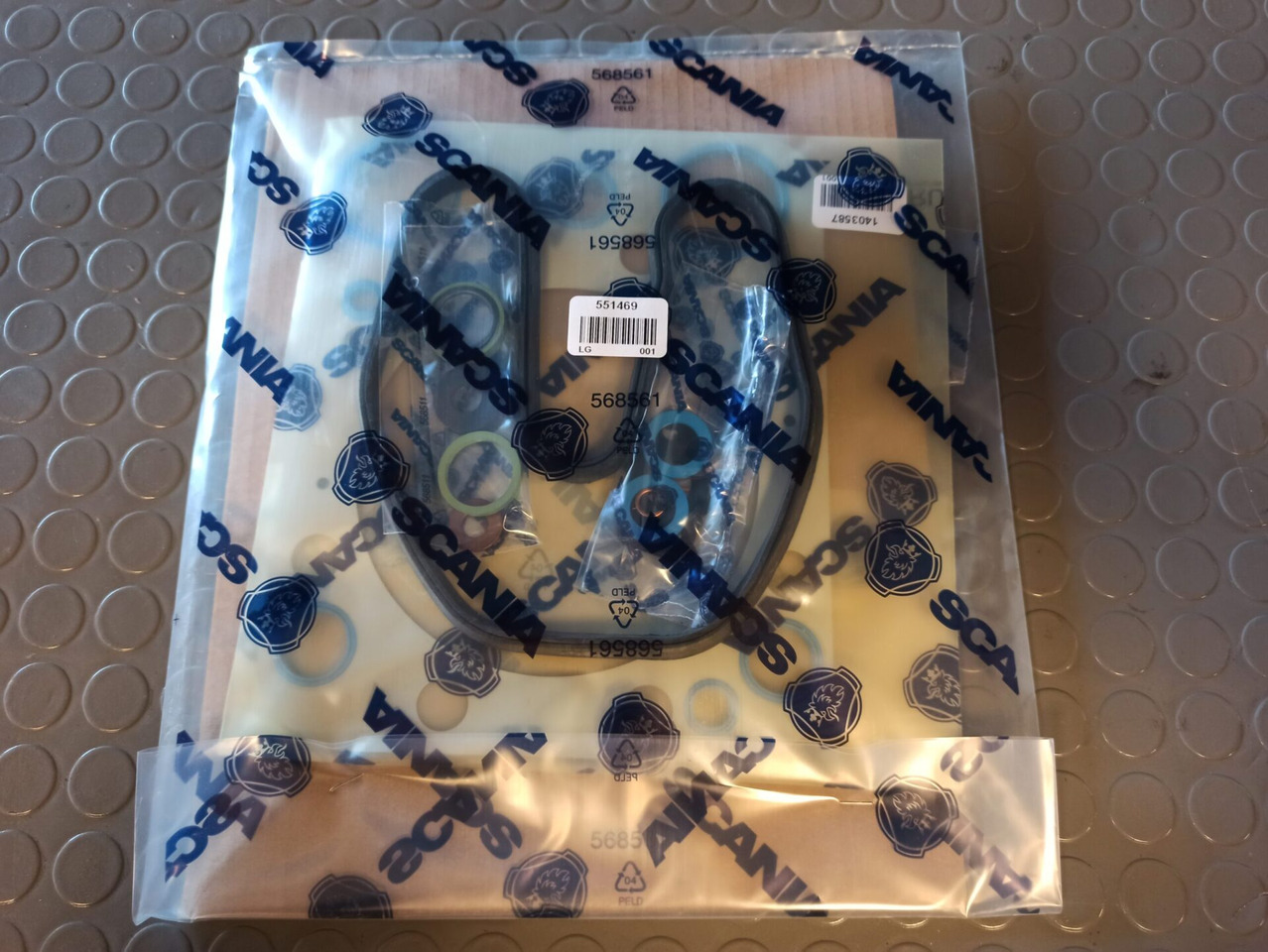 SCANIA GASKET KIT - 551469 - Joint moteur pour Camion: photos 1 SCANIA GASKET KIT - 551469 - Joint moteur pour Camion: photos 1