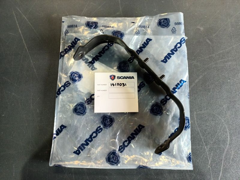 SCANIA SPOTLAMP BRACKET - 1517031 - Carrosserie et extérieur pour Camion: photos 1 SCANIA SPOTLAMP BRACKET - 1517031 - Carrosserie et extérieur pour Camion: photos 1