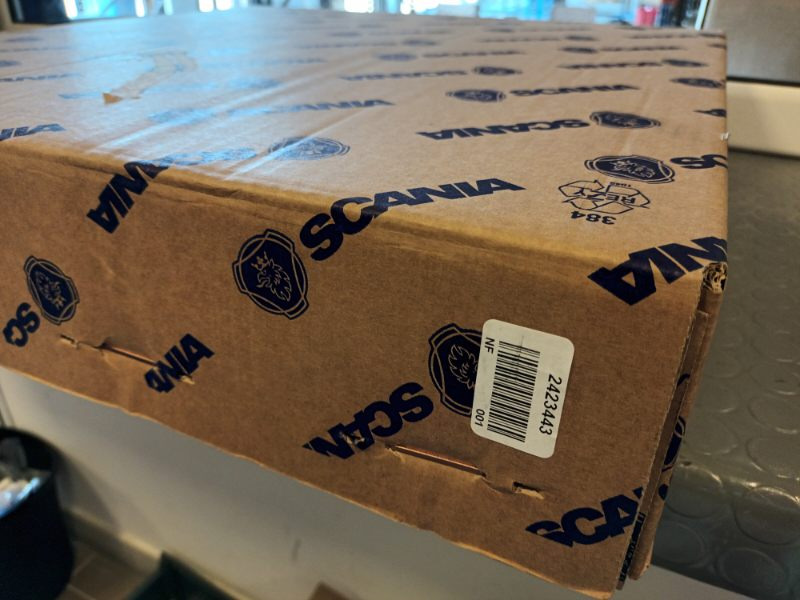 SCANIA VALVE HOUSING 2423443 - Moteur et pièces pour Camion: photos 3 SCANIA VALVE HOUSING 2423443 - Moteur et pièces pour Camion: photos 3