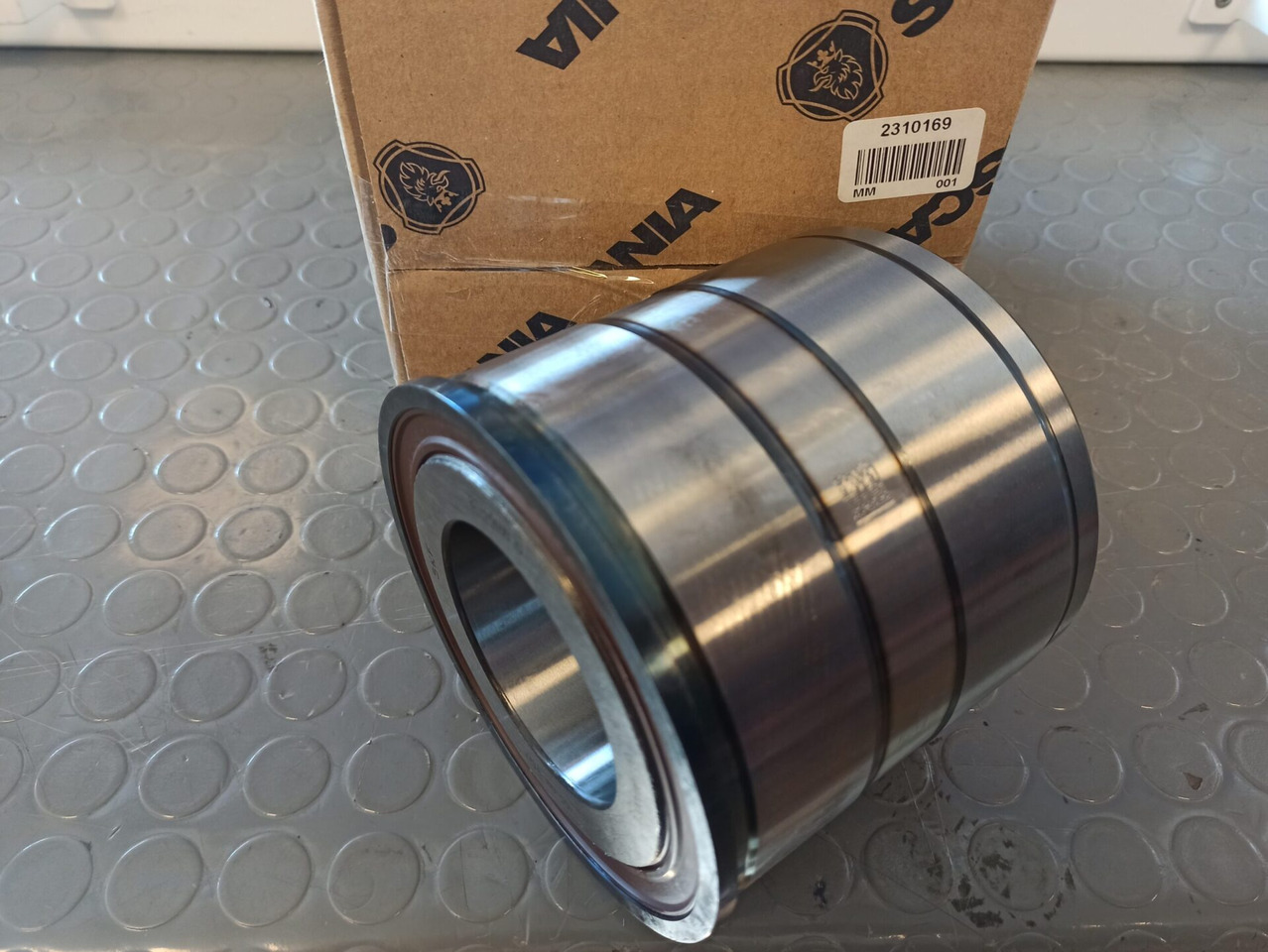 SCANIA WHEEL BEARING UNIT - 2310169 - Essieu et pièces pour Camion: photos 1 SCANIA WHEEL BEARING UNIT - 2310169 - Essieu et pièces pour Camion: photos 1