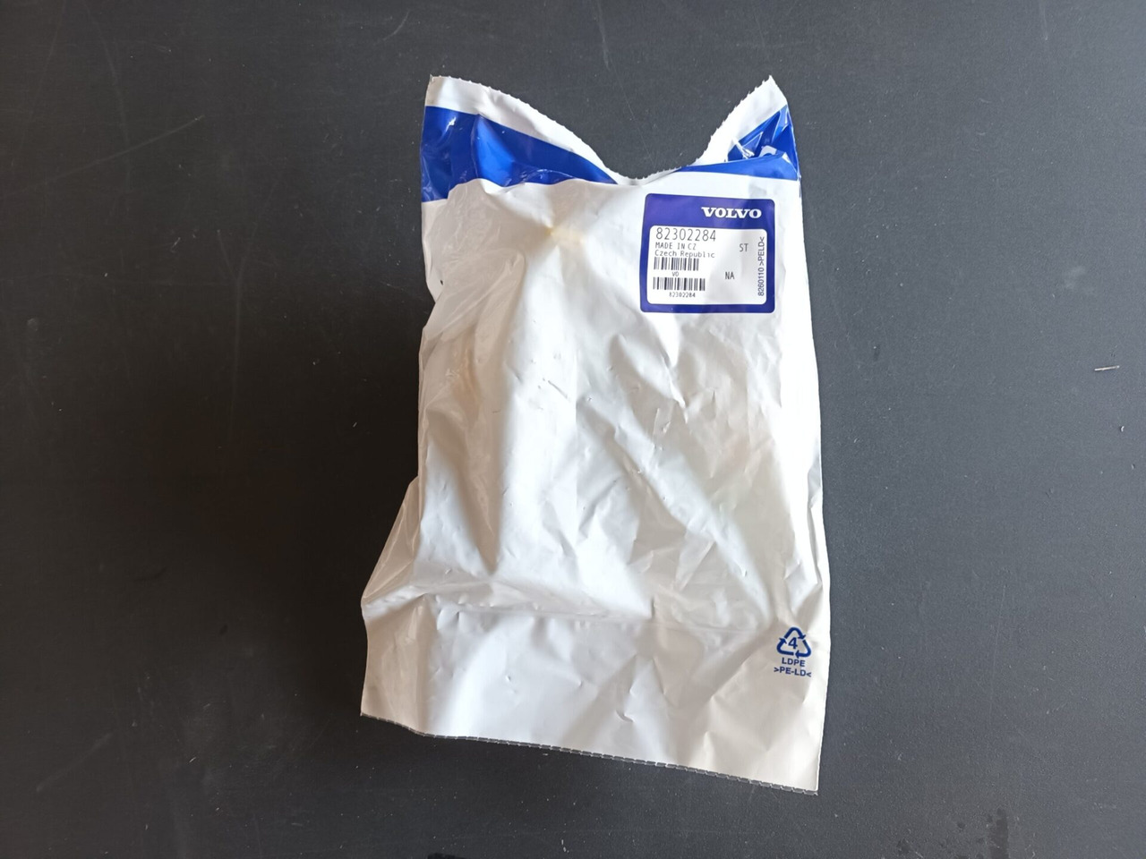 VOLVO CLOCKSPRING 82302284 - Système électrique pour Camion: photos 2 VOLVO CLOCKSPRING 82302284 - Système électrique pour Camion: photos 2