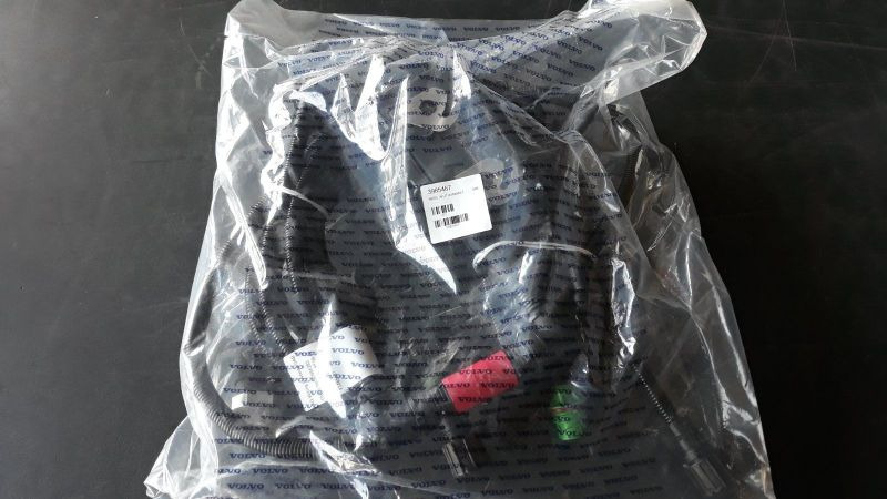 VOLVO ENGINE CABLE HARNESS - 3985467 - Câble/ Fil pour Camion: photos 1 VOLVO ENGINE CABLE HARNESS - 3985467 - Câble/ Fil pour Camion: photos 1