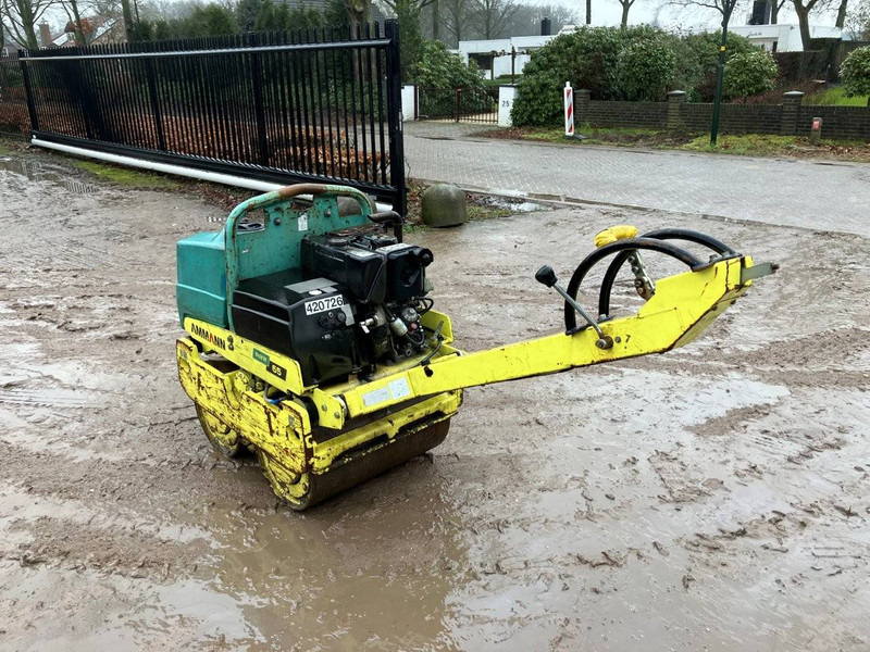 Ammann ARW65 - Compacteur à pieds de mouton/ Monocylindre: photos 3 Ammann ARW65 - Compacteur à pieds de mouton/ Monocylindre: photos 3