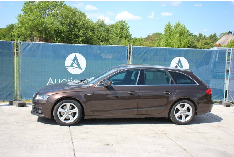 Audi A4 Pro Line S - Voiture: photos 1 Audi A4 Pro Line S - Voiture: photos 1