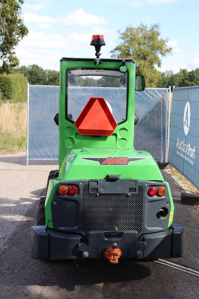 Avant M735 - Chargeuse sur pneus: photos 5 Avant M735 - Chargeuse sur pneus: photos 5