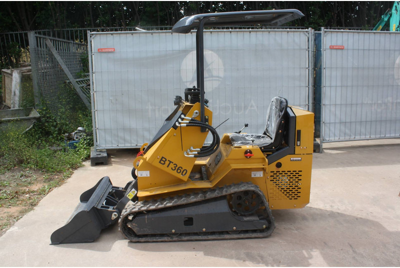 BISON BT360 - Chargeuse sur chenilles: photos 2 BISON BT360 - Chargeuse sur chenilles: photos 2