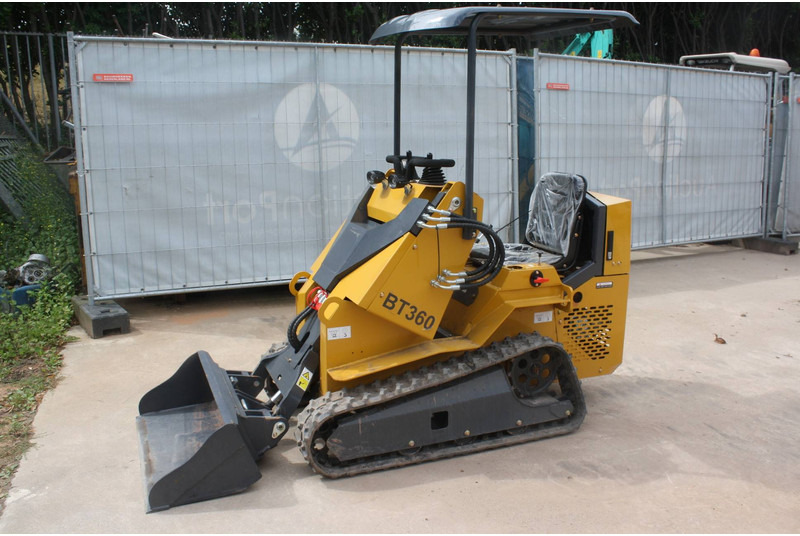 BISON BT360 - Chargeuse sur chenilles: photos 1 BISON BT360 - Chargeuse sur chenilles: photos 1