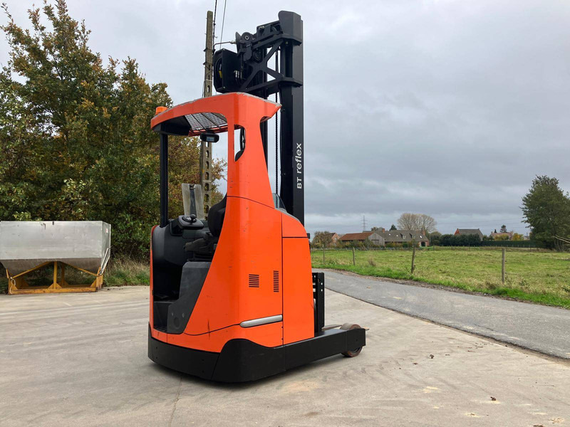 BT RRE 140E - Chariot à mât rétractable: photos 5 BT RRE 140E - Chariot à mât rétractable: photos 5