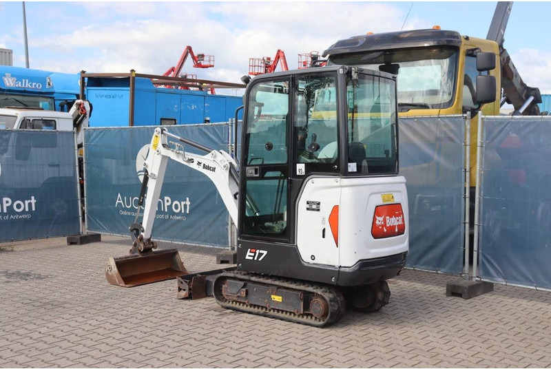 Bobcat E17 - Mini pelle: photos 3 Bobcat E17 - Mini pelle: photos 3