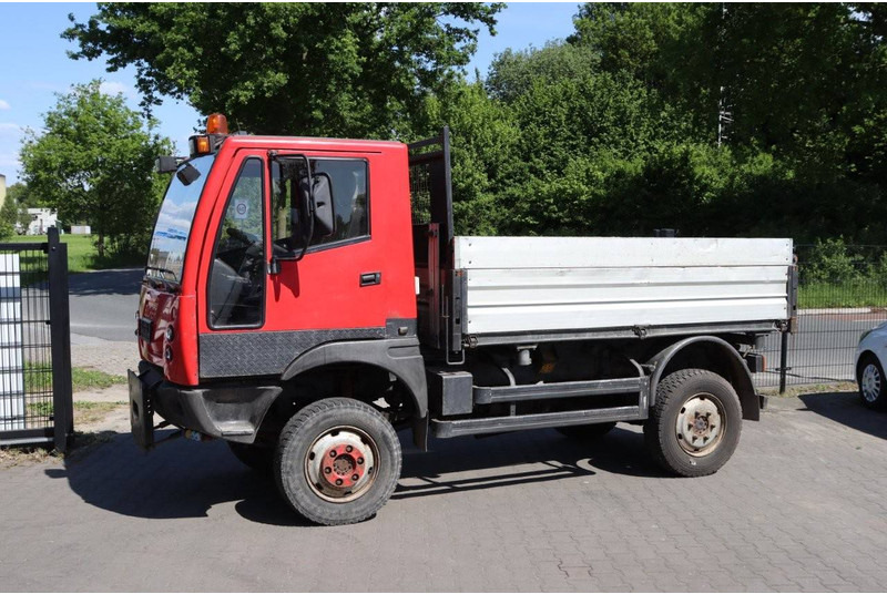 Bucher BU 100 4x4 - Camion plateau: photos 1 Bucher BU 100 4x4 - Camion plateau: photos 1