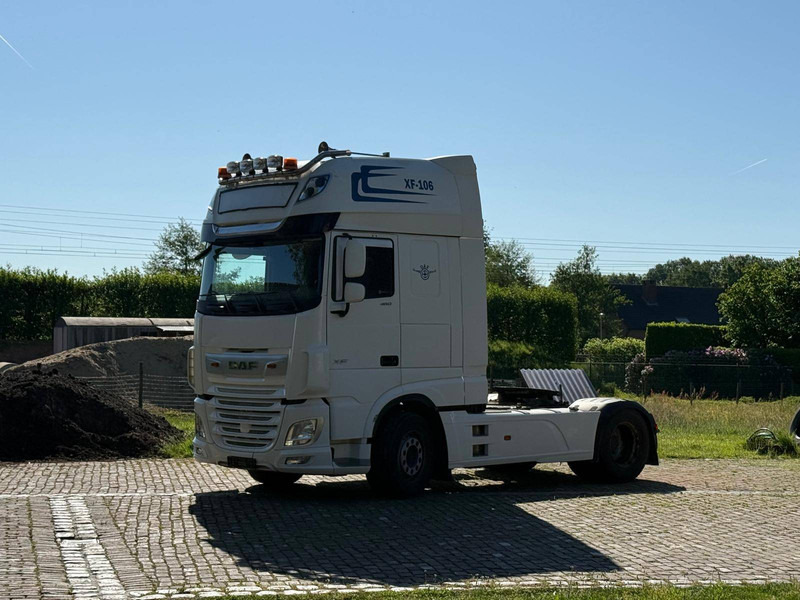 DAF XF-106 - Châssis cabine: photos 1 DAF XF-106 - Châssis cabine: photos 1