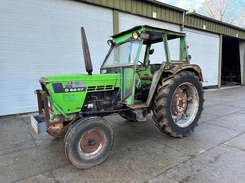 Deutz D6207 - Tracteur agricole: photos 1 Deutz D6207 - Tracteur agricole: photos 1