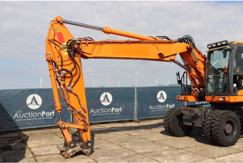 Pelle sur pneus Doosan DX190W-3: photos 10