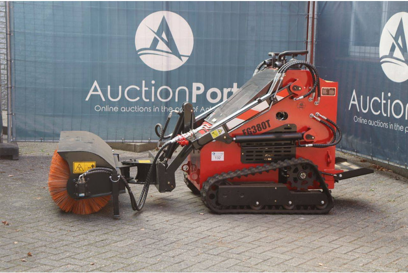 EGN EG380T - Chargeuse sur chenilles: photos 1 EGN EG380T - Chargeuse sur chenilles: photos 1