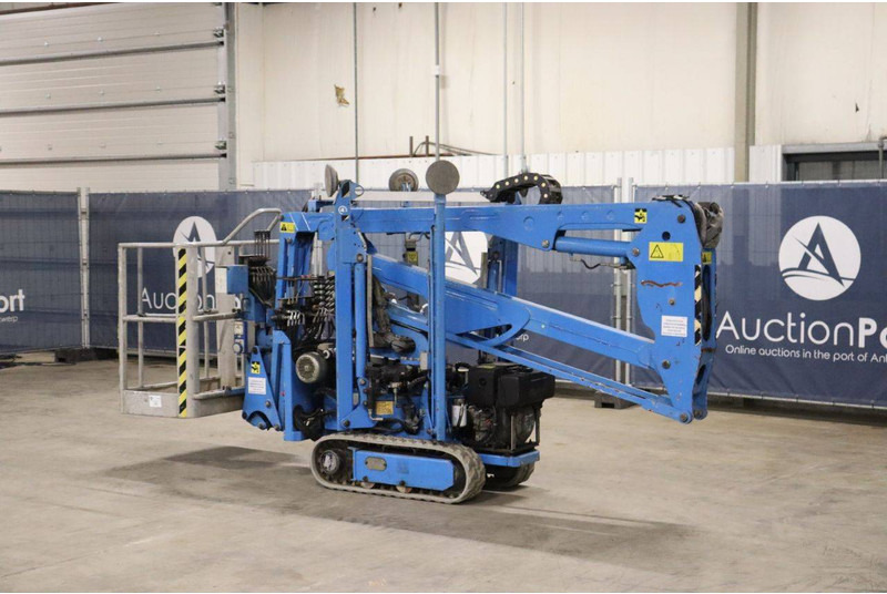 EasyLift R130 - Nacelle articulée: photos 4 EasyLift R130 - Nacelle articulée: photos 4