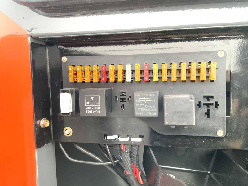 Chargeuse sur pneus neuf Everun ER08: photos 17