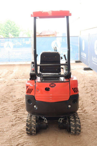 FF Industrial ME18 - Mini pelle: photos 5 FF Industrial ME18 - Mini pelle: photos 5