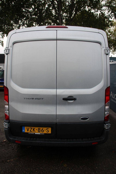 Ford Transit - Fourgon utilitaire: photos 4 Ford Transit - Fourgon utilitaire: photos 4