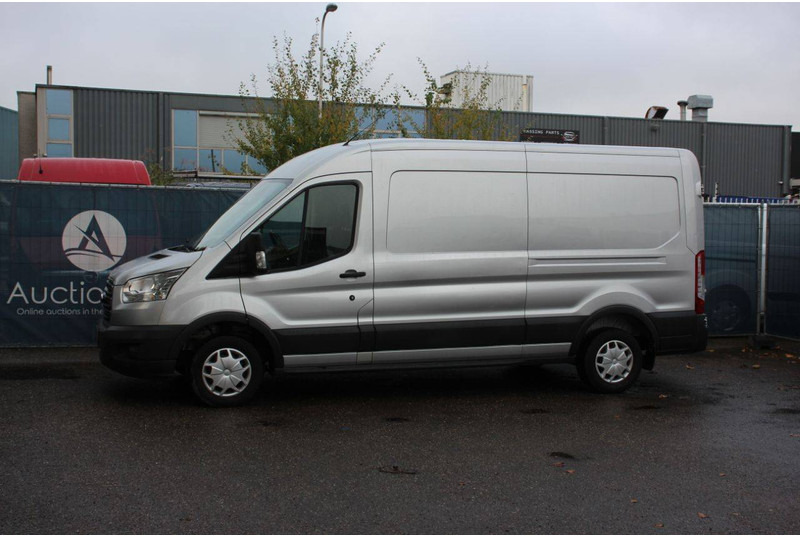 Ford Transit - Fourgon utilitaire: photos 1 Ford Transit - Fourgon utilitaire: photos 1