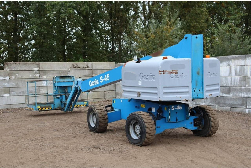 Genie S-45 - Nacelle télescopique: photos 4 Genie S-45 - Nacelle télescopique: photos 4