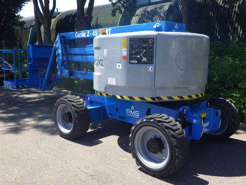 Genie Z-45/25J RT - Nacelle télescopique: photos 2 Genie Z-45/25J RT - Nacelle télescopique: photos 2