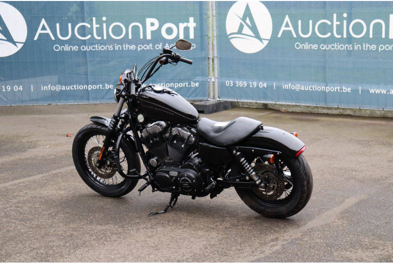 Harley-Davidson Sporster XL 1200 Nightster - Motocyclette: photos 3 Harley-Davidson Sporster XL 1200 Nightster - Motocyclette: photos 3