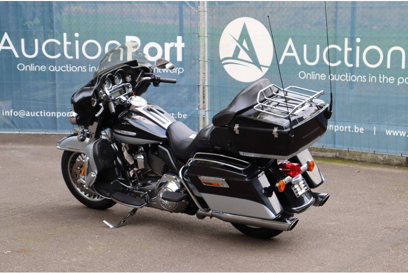 Harley-Davidson Ultra Classic - Motocyclette: photos 3 Harley-Davidson Ultra Classic - Motocyclette: photos 3