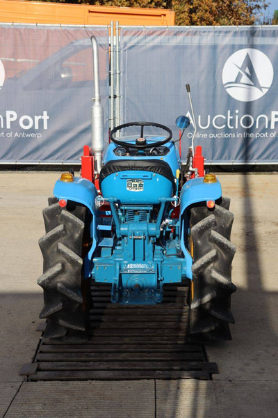 Hinomoto BEST E14 - Tracteur agricole: photos 5 Hinomoto BEST E14 - Tracteur agricole: photos 5