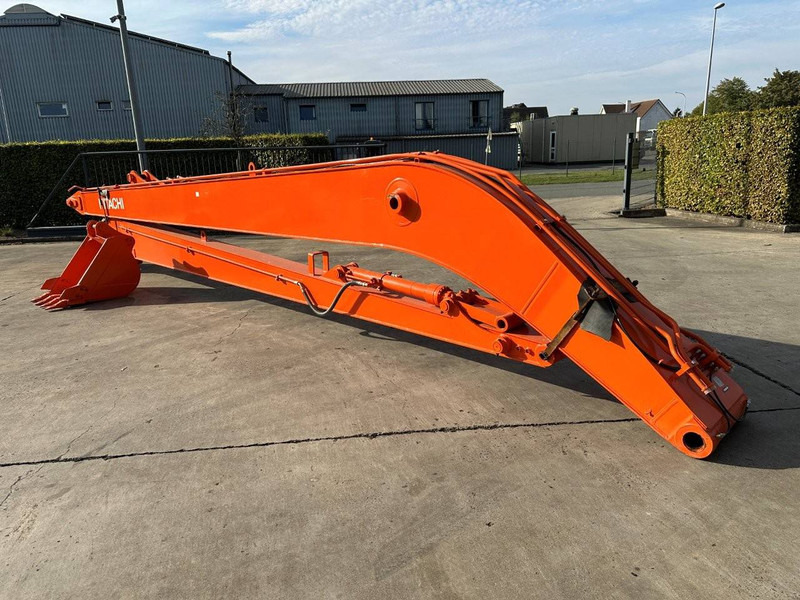 Hitachi Long Reach - Accumulateur: photos 3 Hitachi Long Reach - Accumulateur: photos 3