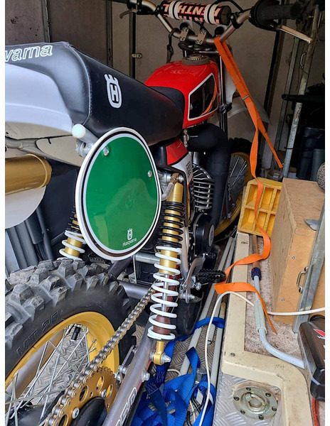 Husqvarna 250 (oldtimer) - Motocyclette: photos 3 Husqvarna 250 (oldtimer) - Motocyclette: photos 3