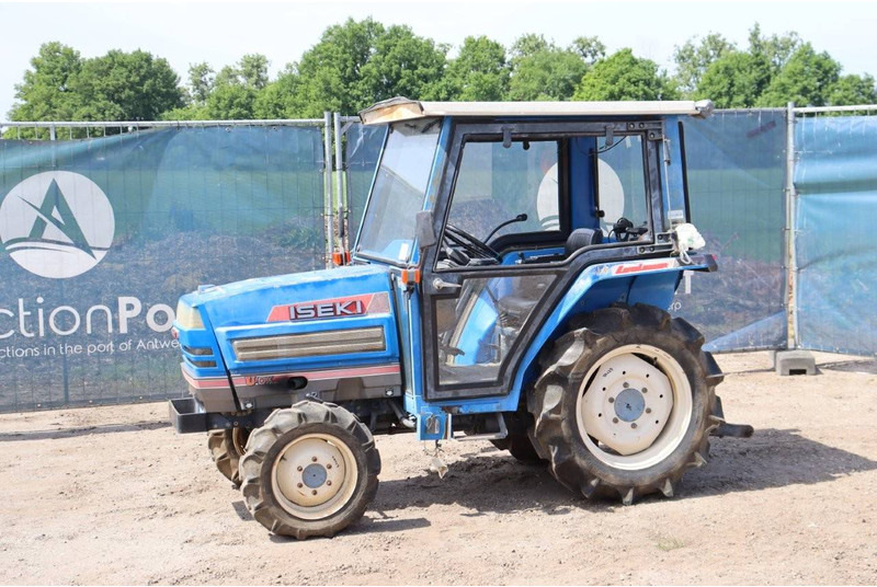 Iseki TA227 - Tracteur agricole: photos 1 Iseki TA227 - Tracteur agricole: photos 1