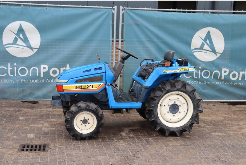 Iseki TU165F - Tracteur agricole: photos 1 Iseki TU165F - Tracteur agricole: photos 1