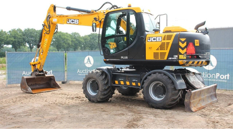 JCB JS145WTT4I - Pelle sur pneus: photos 3 JCB JS145WTT4I - Pelle sur pneus: photos 3