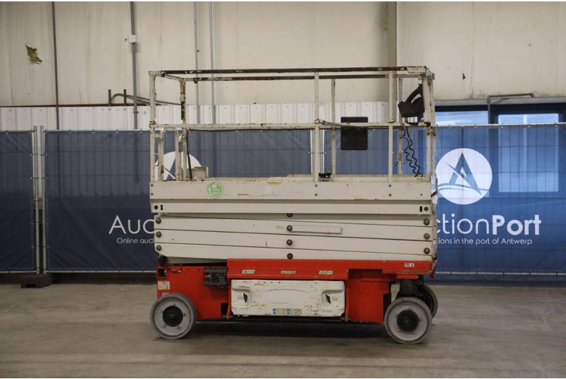 JLG 2646 ES - Nacelle ciseaux: photos 3 JLG 2646 ES - Nacelle ciseaux: photos 3