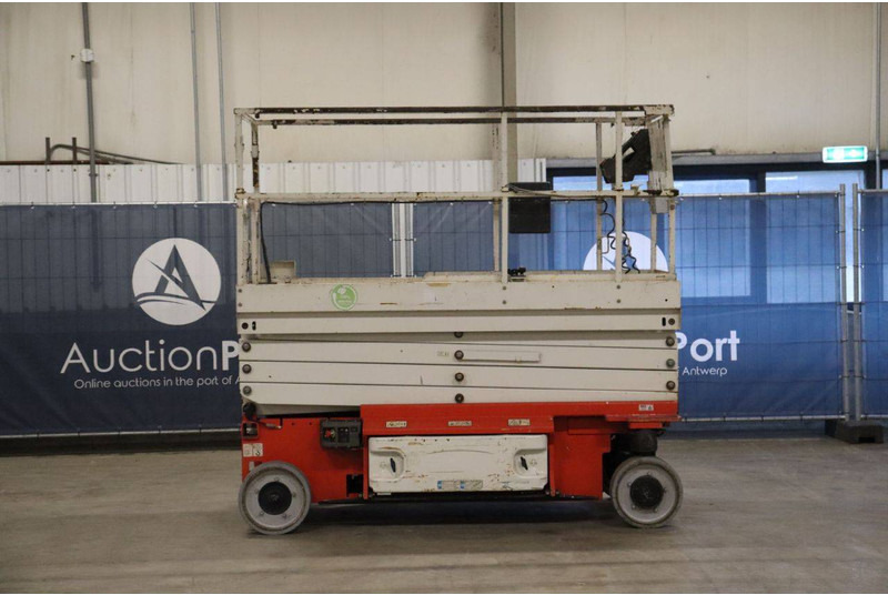 JLG 2646 ES - Nacelle ciseaux: photos 2 JLG 2646 ES - Nacelle ciseaux: photos 2