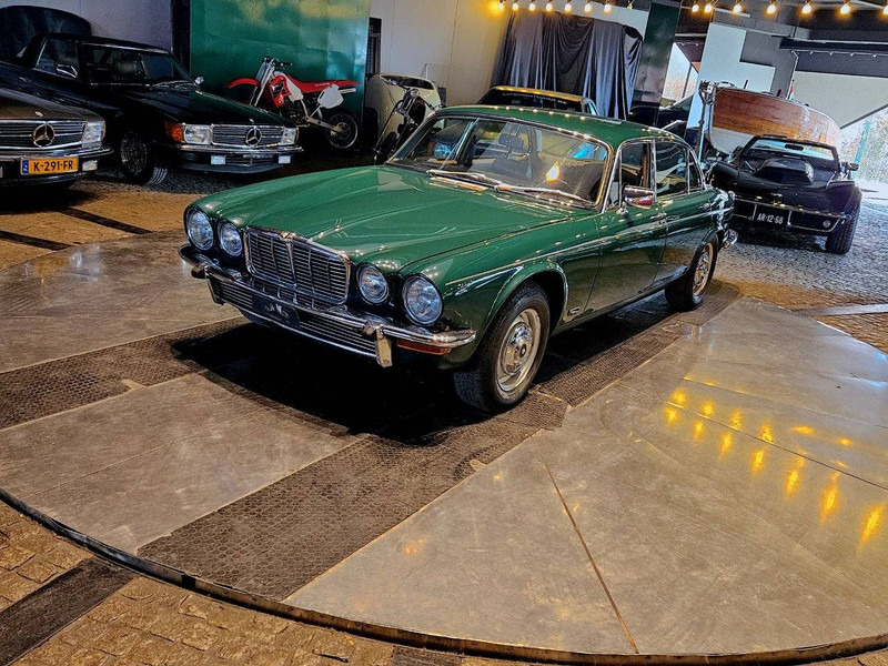 Jaguar XJ (series II) 4.2 Automatic - Berline: photos 1 Jaguar XJ (series II) 4.2 Automatic - Berline: photos 1