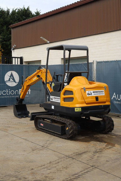 Katco Nycheki Q25 - Mini pelle: photos 4 Katco Nycheki Q25 - Mini pelle: photos 4