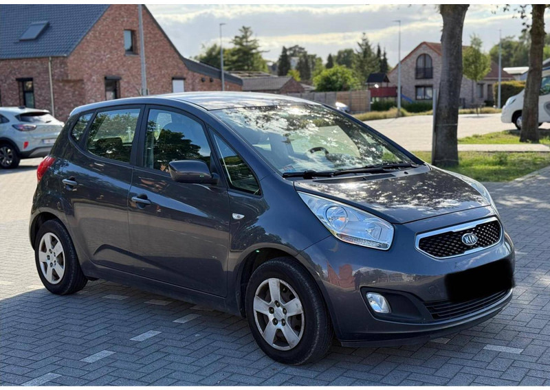 Kia Venga (I) 1.4 CVVT - Berline: photos 4 Kia Venga (I) 1.4 CVVT - Berline: photos 4