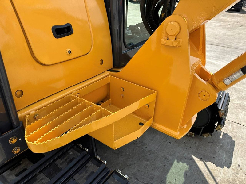 Pelle sur chenille Komatsu PC56-7: photos 13